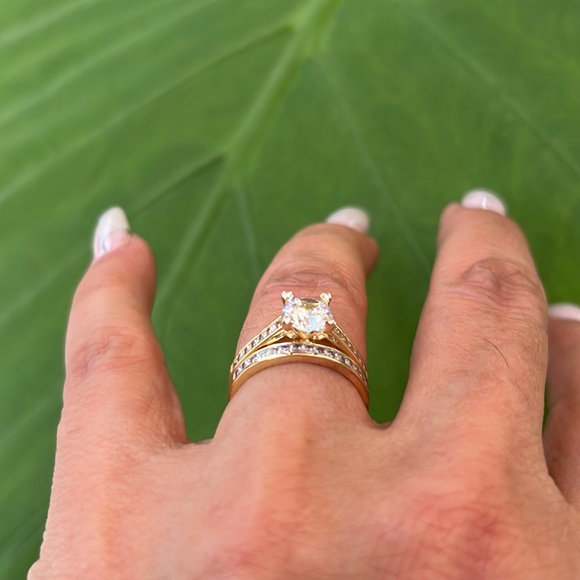 14k Yellow gold Engagement Ring & Wedding 2pc - Picture 11 of 14